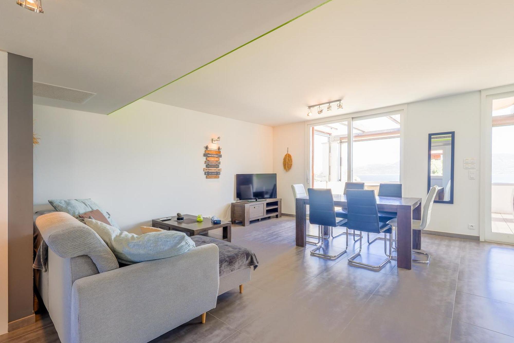 Les Aloes - Appt Climatise Vue Et Montagne Apartment